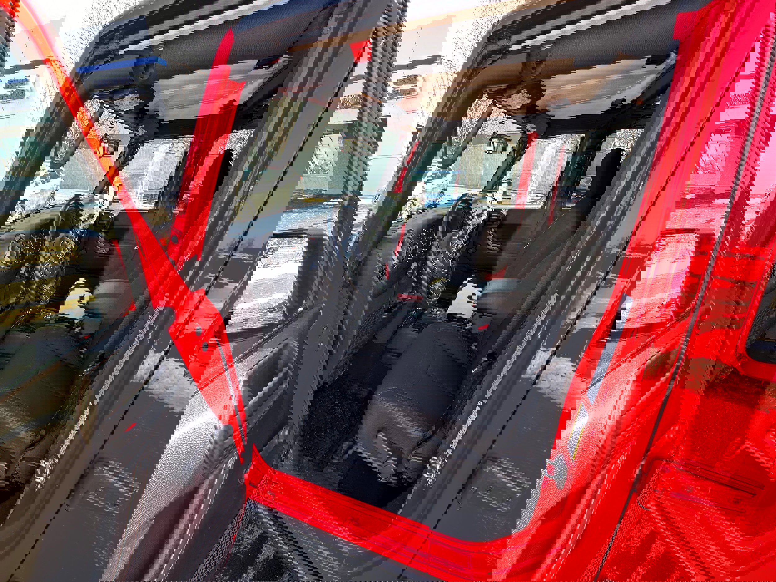 Used 2018 Jeep Wrangler Unlimited Sport image 13