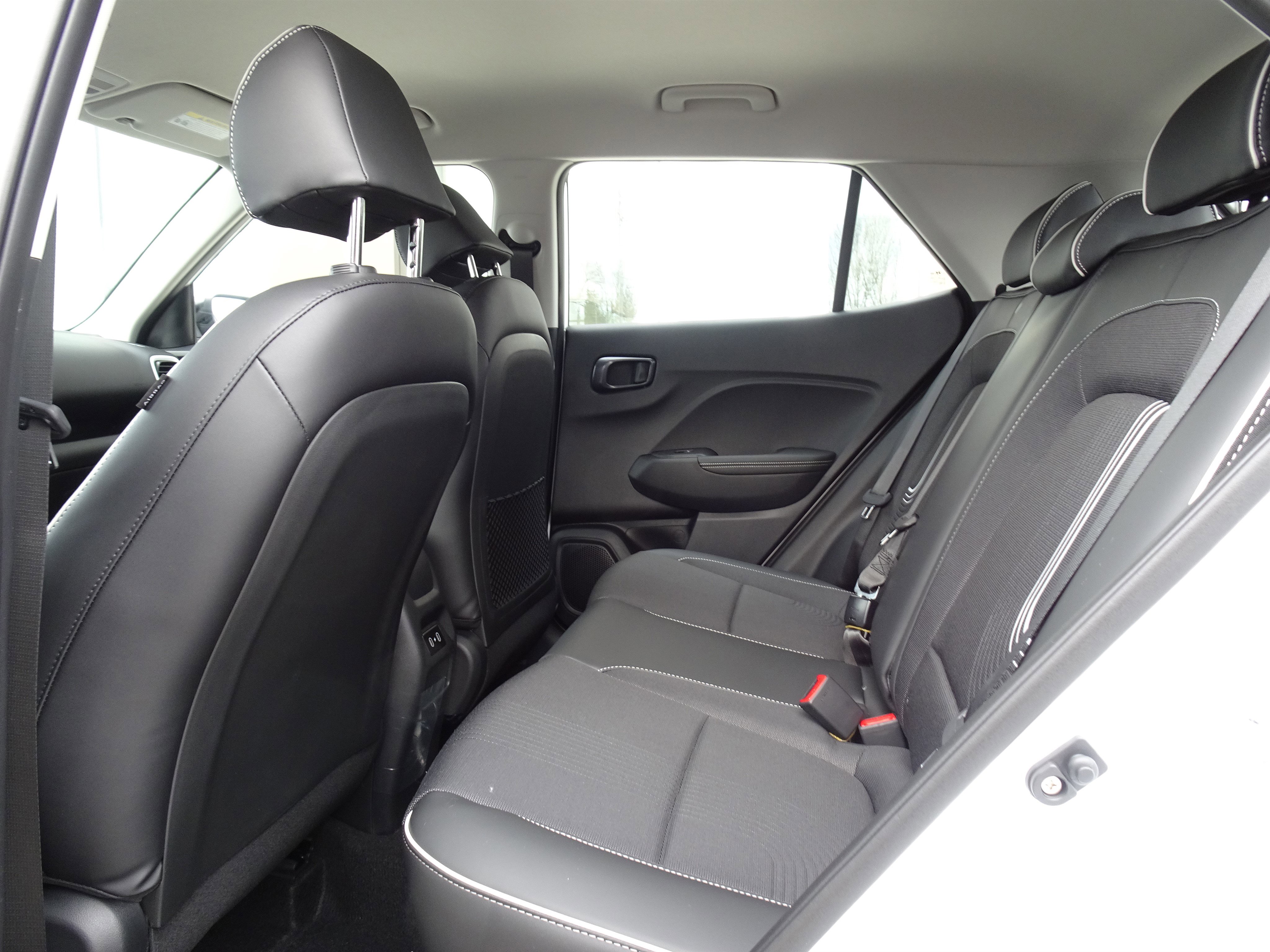 New 2026 Hyundai Venue SEL image 13