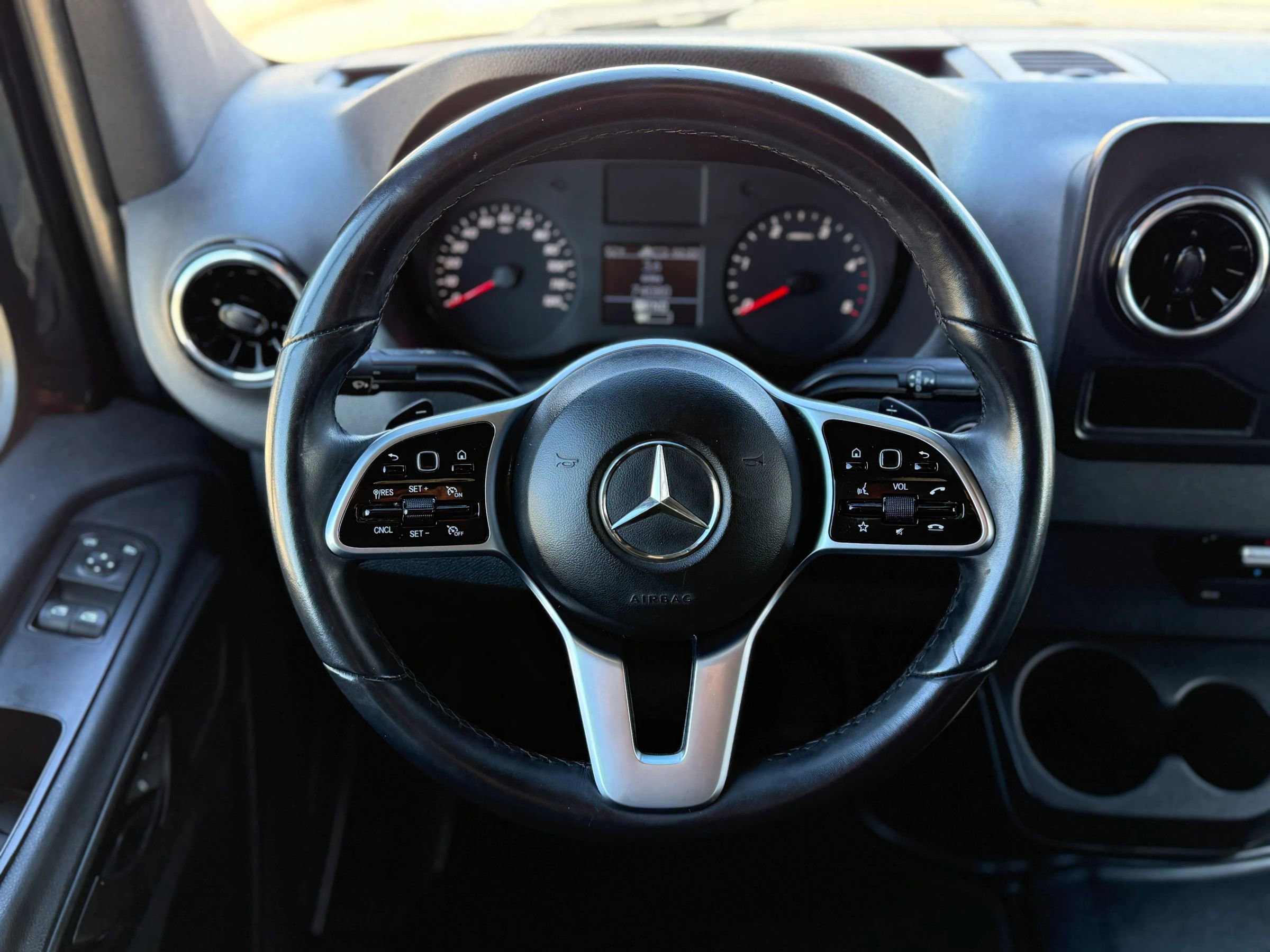 Used 2019 Mercedes-Benz Sprinter 2500 w/ Acoustic Package image 16