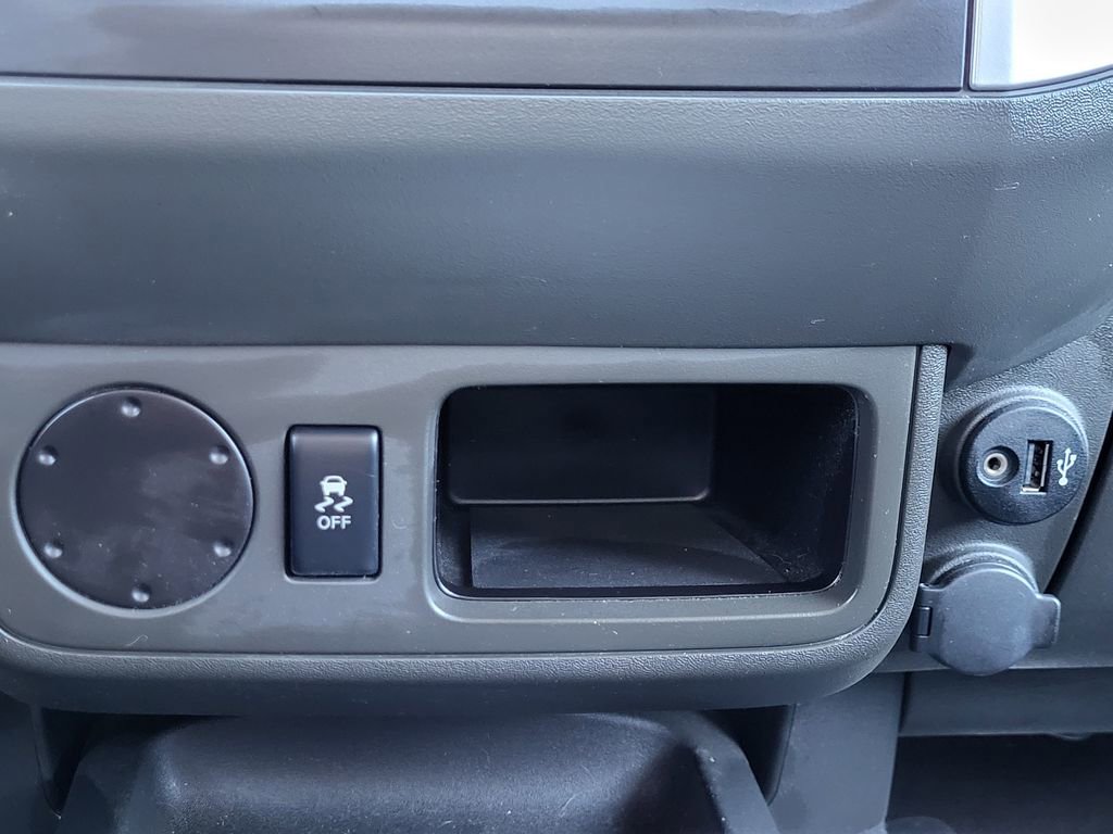 Used 2019 Nissan Frontier S RWD image 10