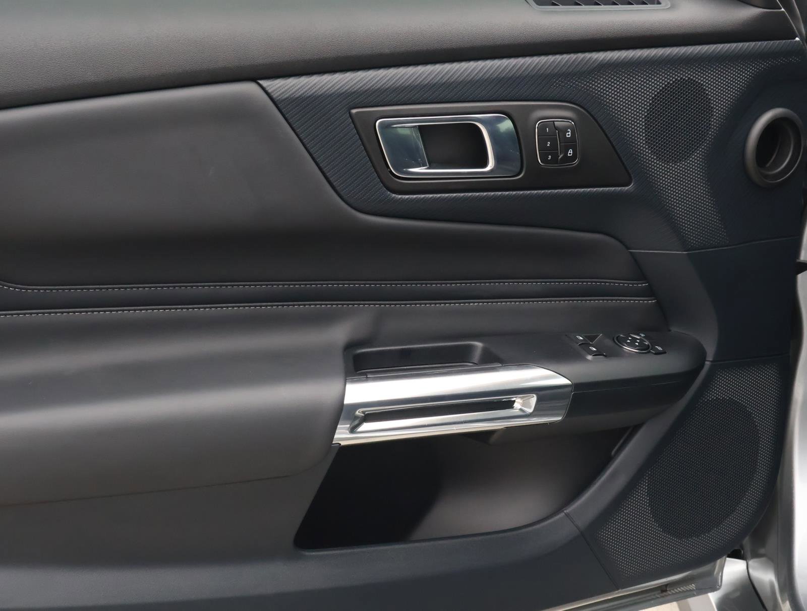 Used 2024 Ford Mustang GT Premium image 13