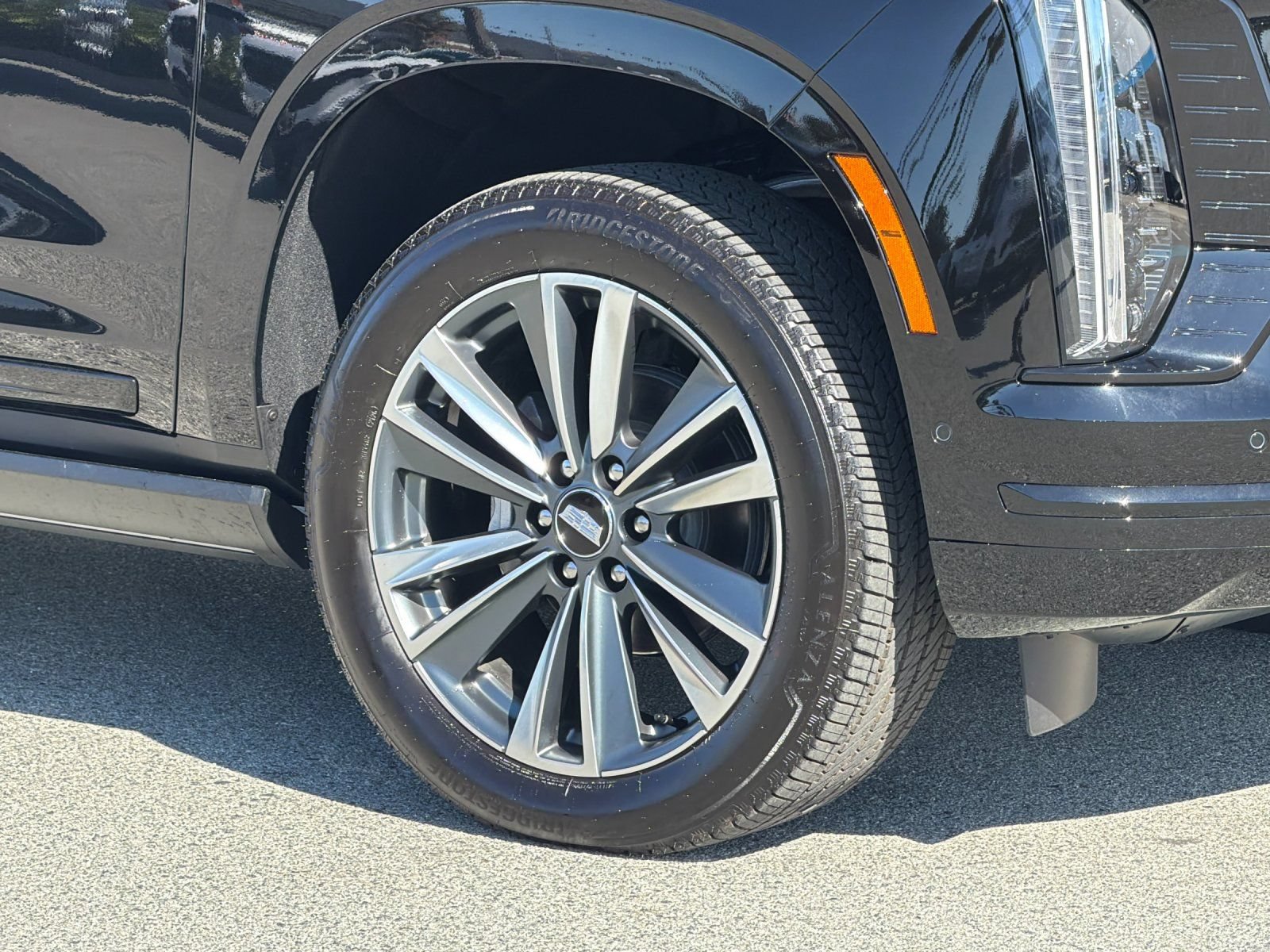 New 2026 Cadillac Escalade Sport AWD/4WD image 25