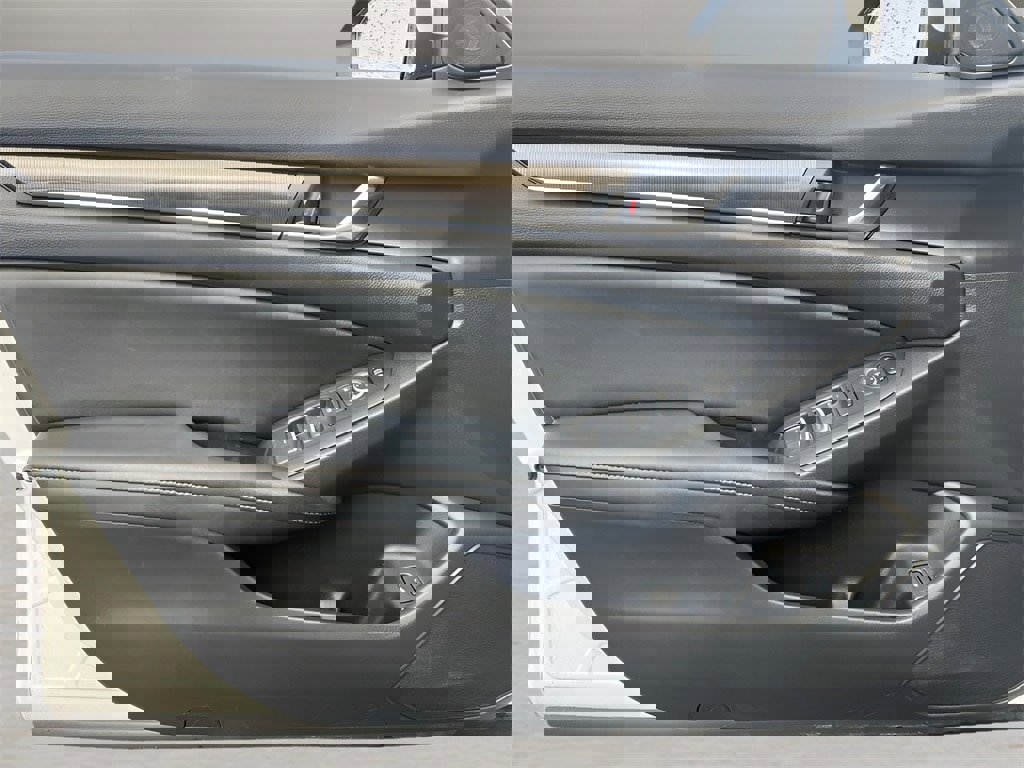 Used 2019 Honda Accord Sport image 22