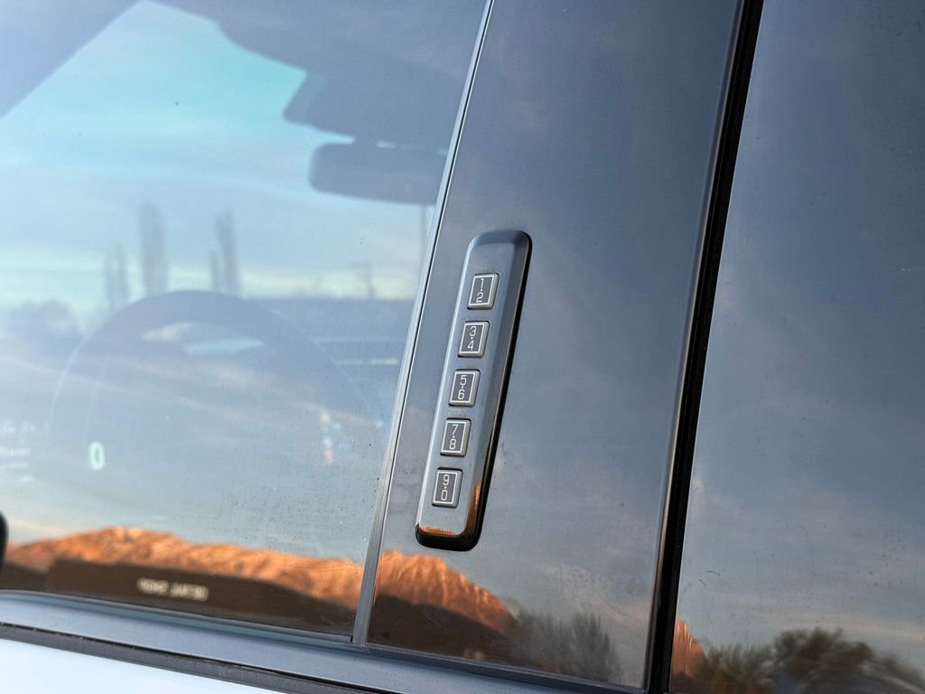 Used 2023 Ford F150 Lariat w/ Equipment Group 502A High image 18