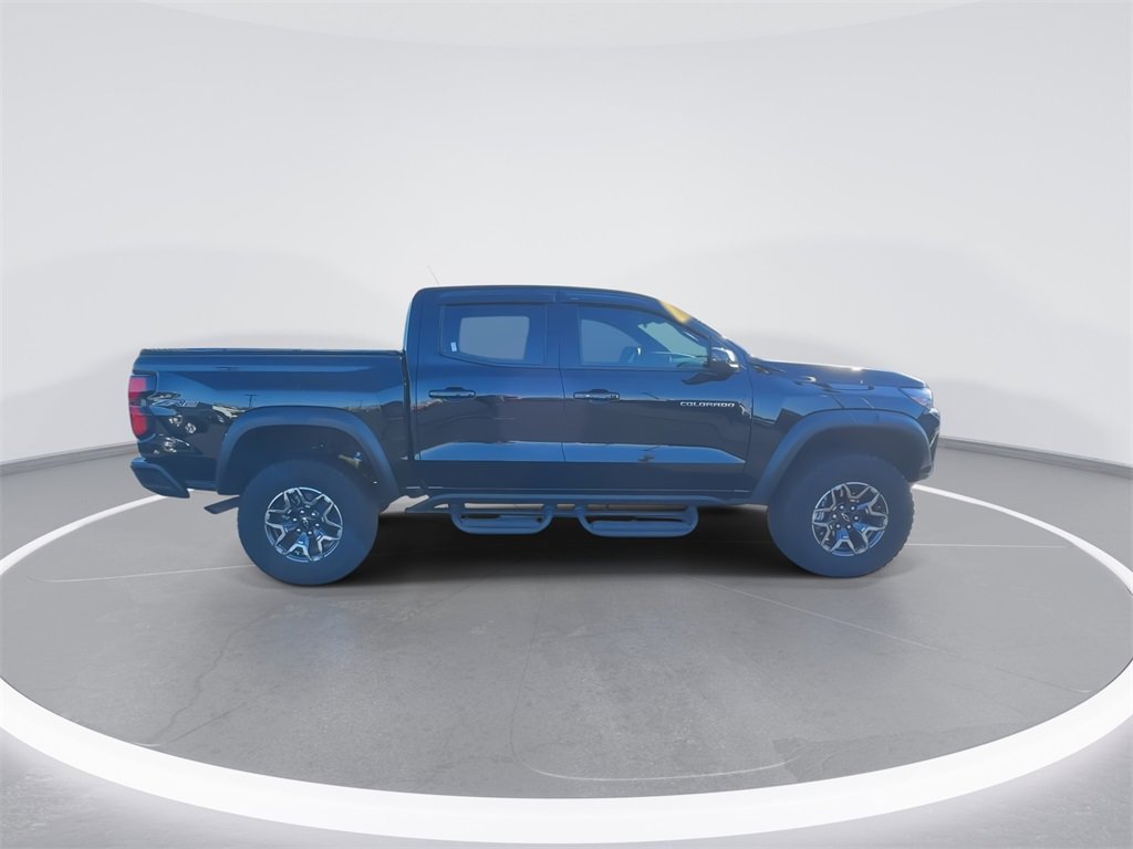 Used 2024 Chevrolet Colorado ZR2 image 9