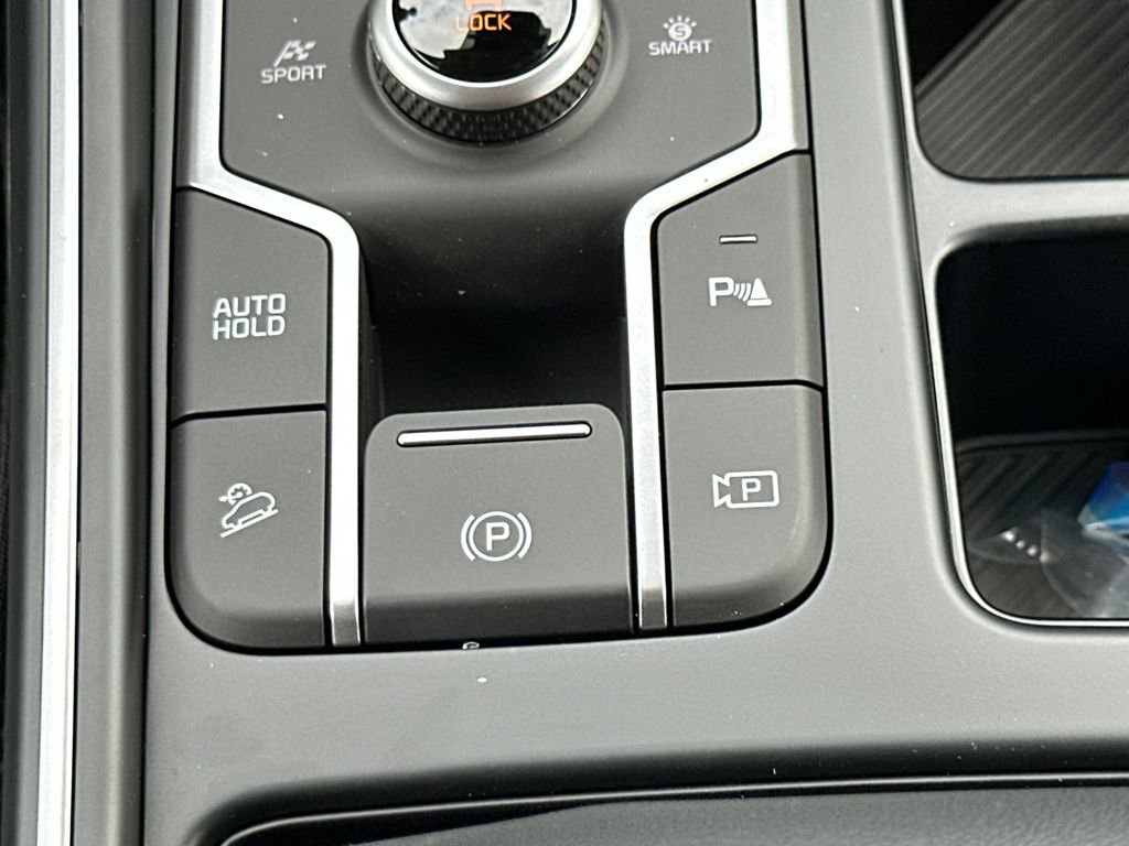 New 2025 Kia Sorento EX image 28