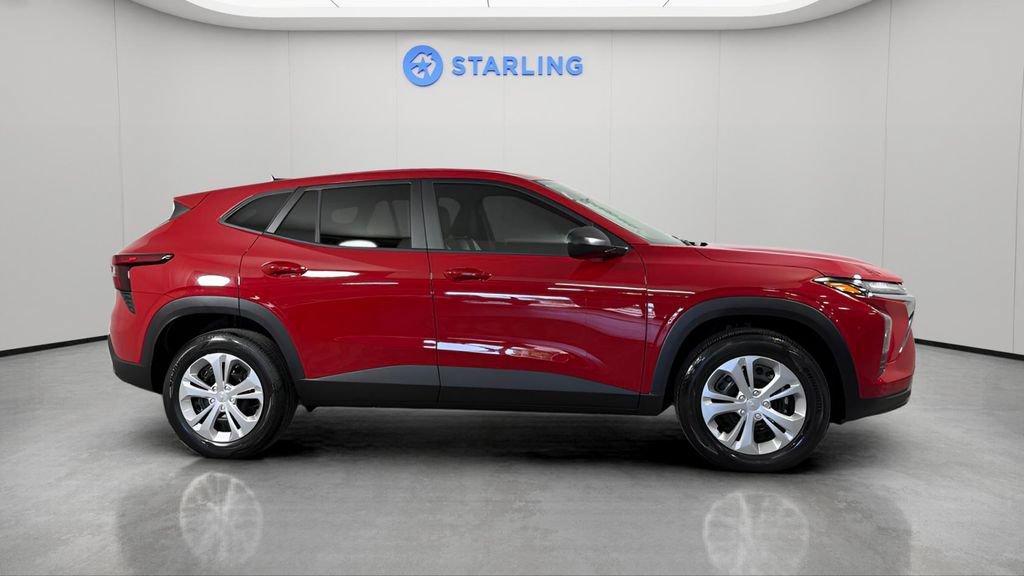 Certified 2026 Chevrolet Trax LS FWD image 11
