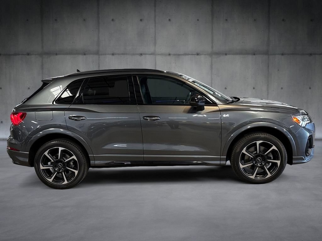 Used 2025 Audi Q3 2.0T Premium Plus w/ Premium Plus Package AWD/4WD image 6