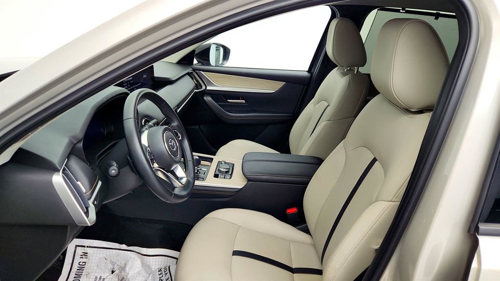 Used 2025 MAZDA CX-90 Plug-In Hybrid w/Premium Sport image 20