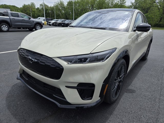 New 2026 Ford Mustang Mach-E Premium w/ Sport Appearance Package AWD/4WD image 3