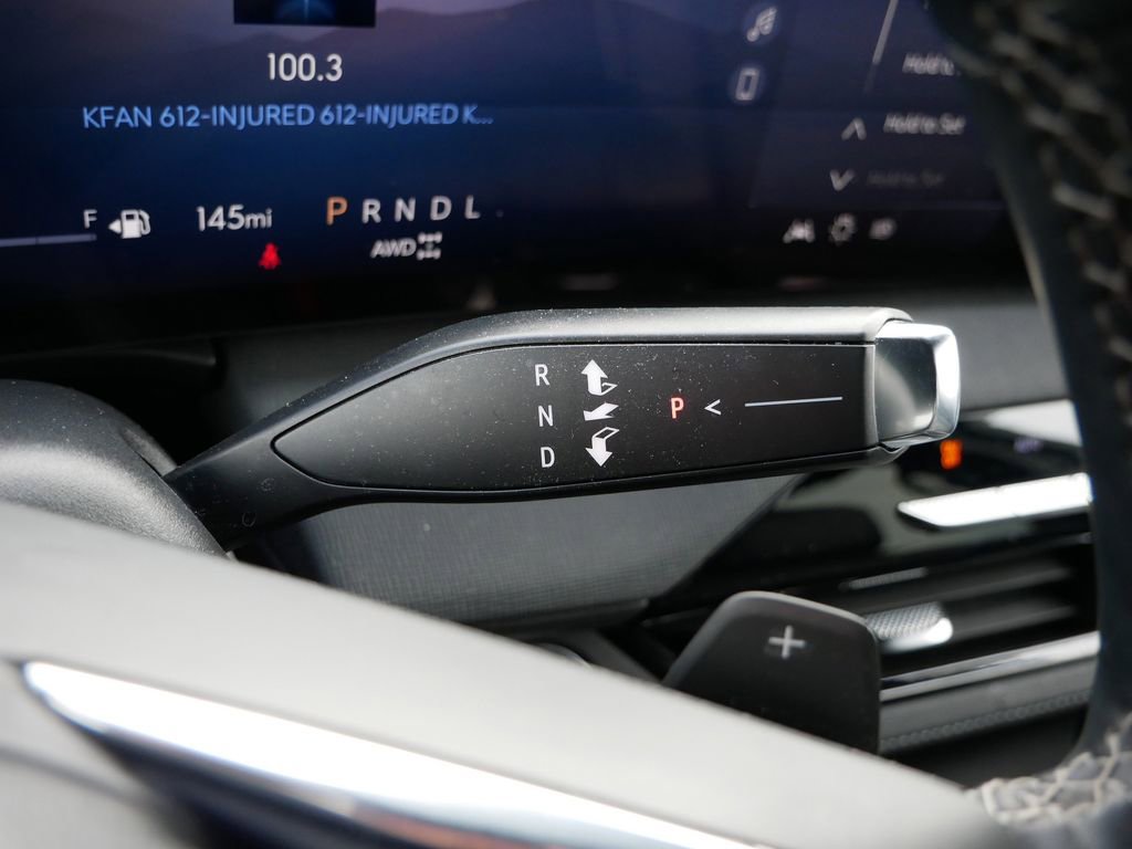 Used 2025 Buick Enclave Sport Touring image 26