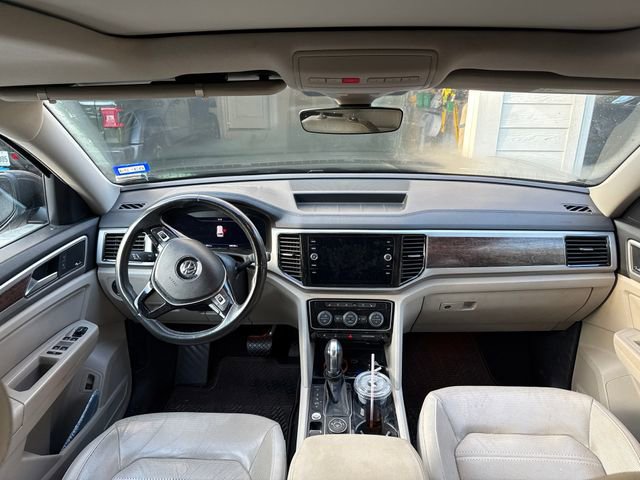 Used 2019 Volkswagen Atlas SEL Premium AWD/4WD image 18