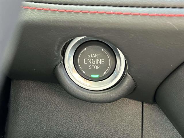 Used 2025 Chevrolet Suburban RST w/ Comfort Package image 34