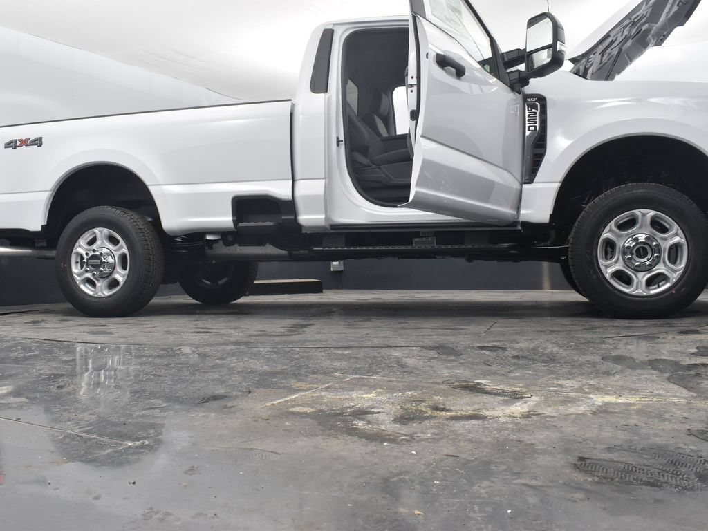 New 2026 Ford F250 XLT w/ Snow Plow Prep Package AWD/4WD image 69