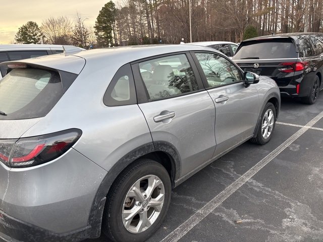 Used 2023 Honda HR-V LX image 13