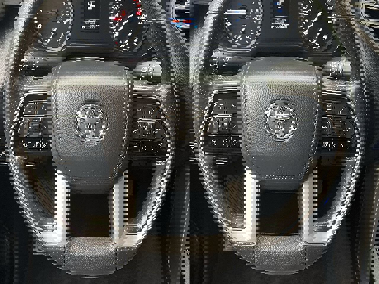 Used 2023 Toyota Tundra SR5 image 11