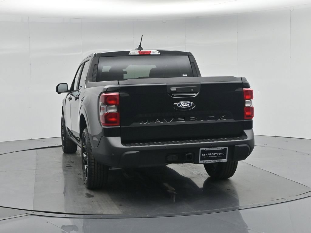 New 2026 Ford Maverick Lariat w/ Black Appearance Package image 28