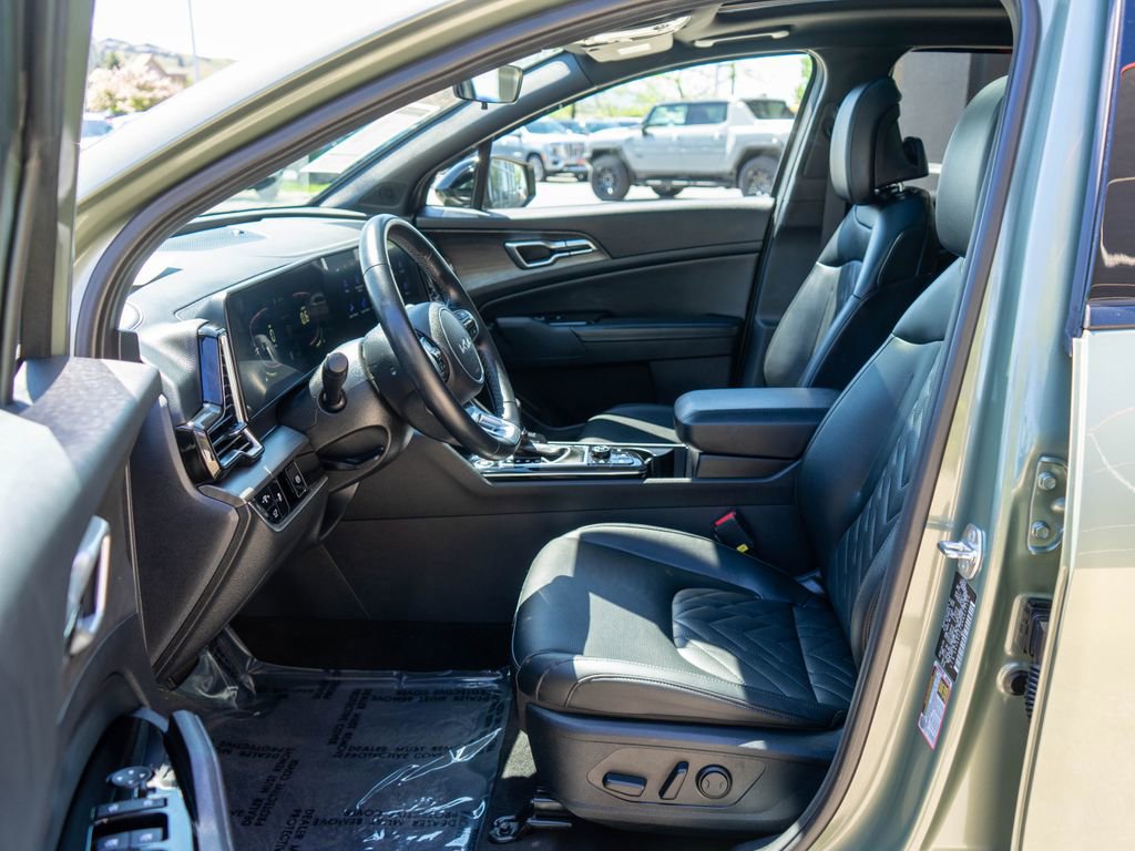 Certified 2024 Kia Sportage X-Line w/ X-Line Premium Package AWD/4WD image 11