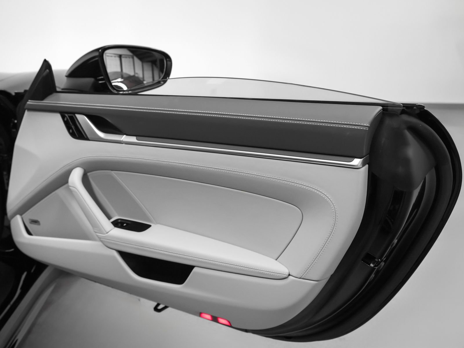 Certified 2021 Porsche 911 Carrera 4S image 40