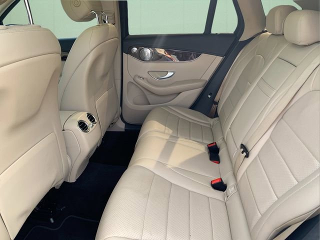 Used 2016 Mercedes-Benz GLC 300 image 42