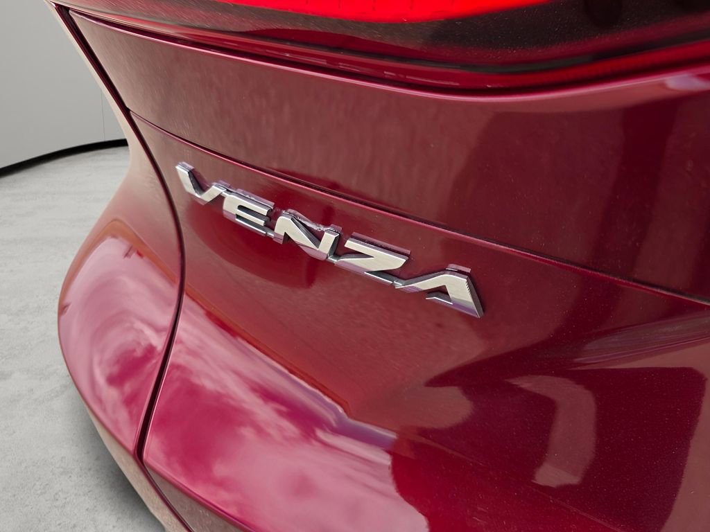 Used 2021 Toyota Venza XLE w/ Softex Package image 28