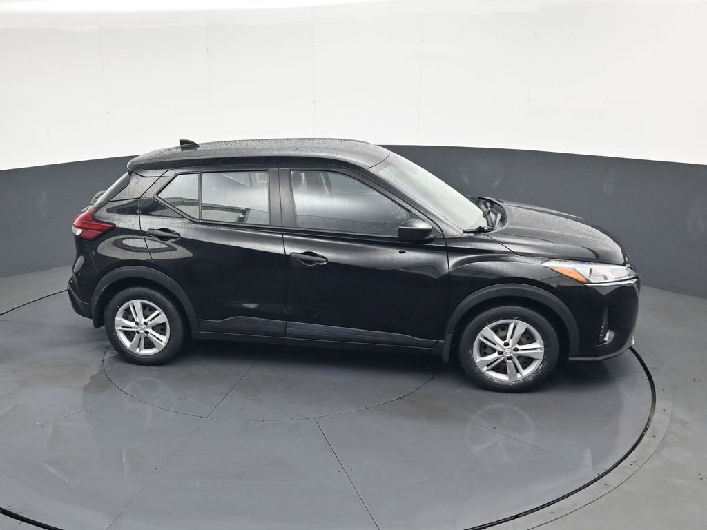 Used 2023 Nissan Kicks S FWD image 30