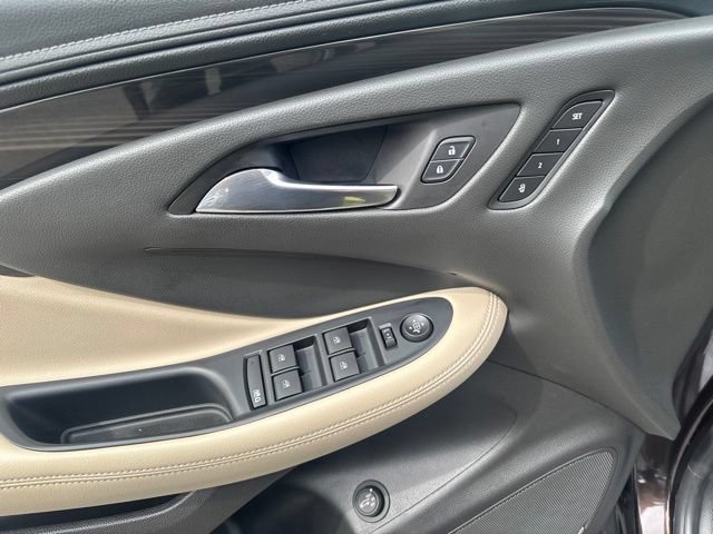 Used 2020 Buick Envision Premium w/ Driver Confidence Package AWD/4WD image 12