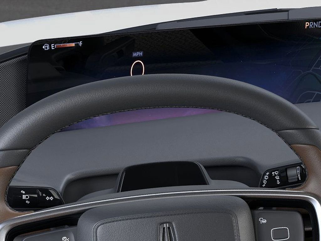 New 2026 Lincoln Navigator Reserve image 13