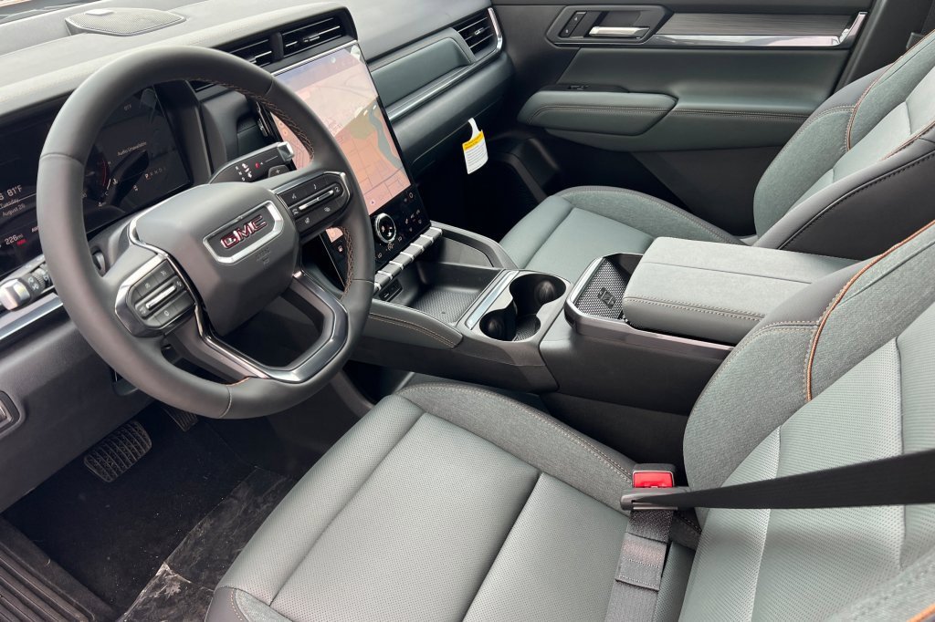 New 2026 GMC Terrain AT4 image 7