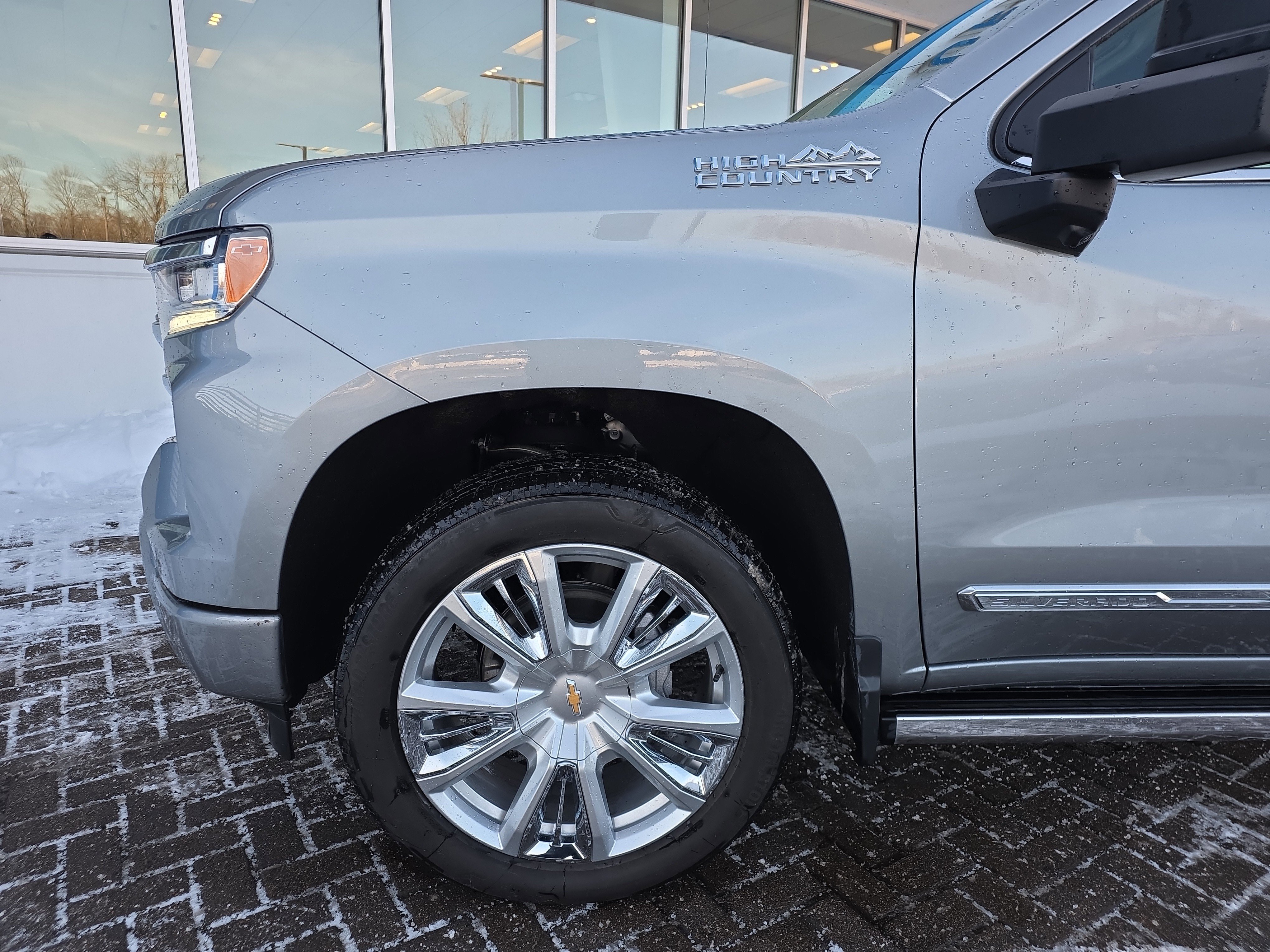 Used 2024 Chevrolet Silverado 1500 High Country w/ High Country Premium Package image 11