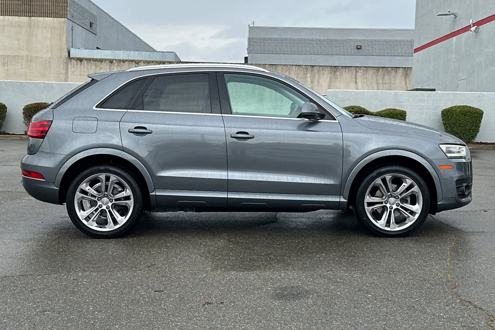 Used 2015 Audi Q3 2.0T Prestige w/ Prestige Package image 6