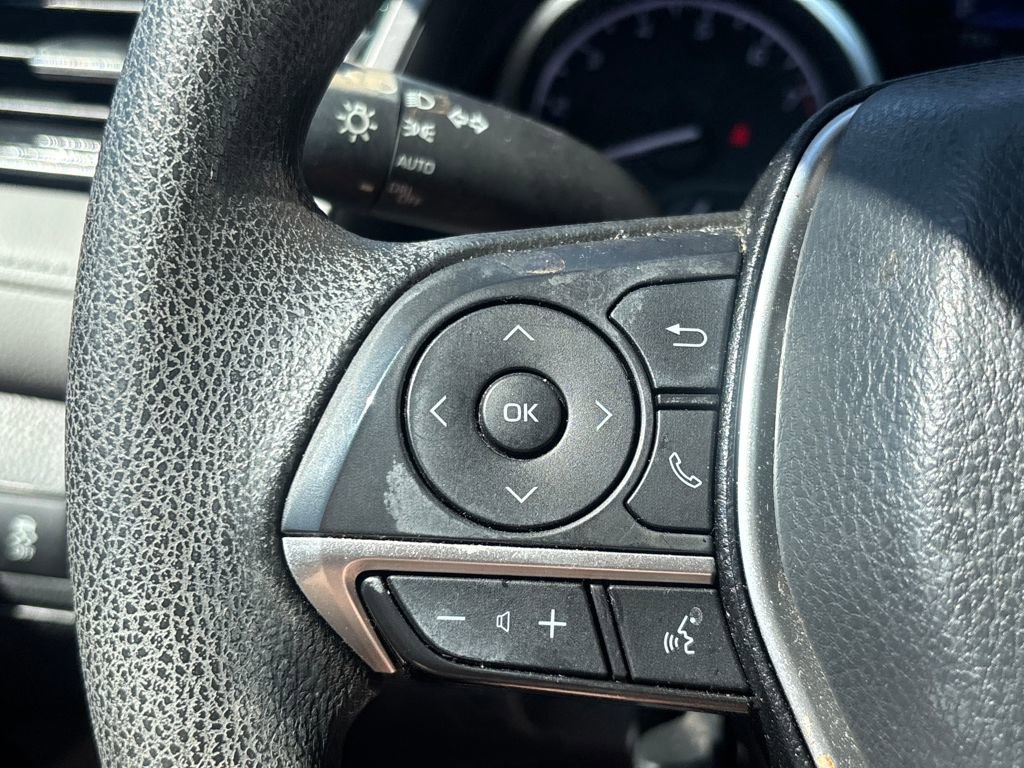 Used 2023 Toyota Camry LE image 18