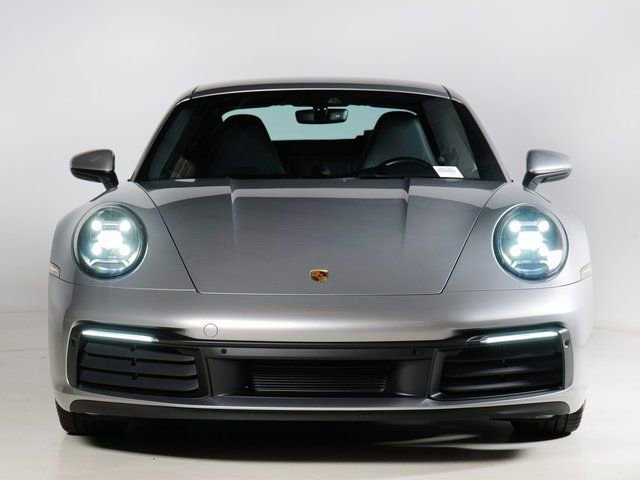 Used 2022 Porsche 911 Carrera RWD image 6
