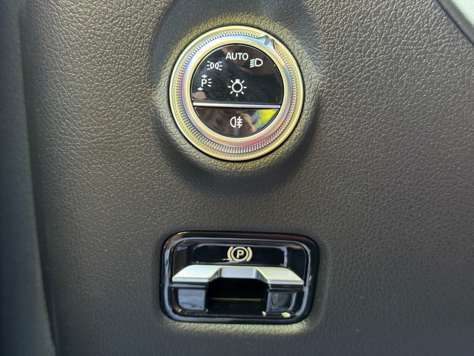 Used 2024 Mercedes-Benz CLE 53 AMG 4MATIC image 18