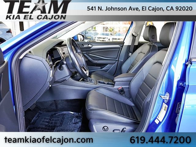 Used 2024 Volkswagen Jetta SE FWD image 14