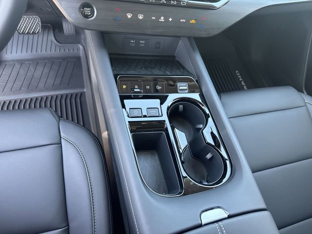 New 2025 Nissan Murano SV AWD/4WD image 23