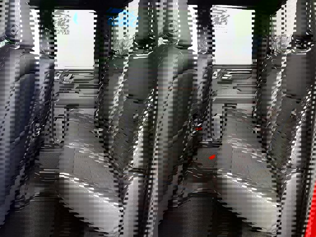 New 2026 GMC Sierra 2500 AT4X image 9