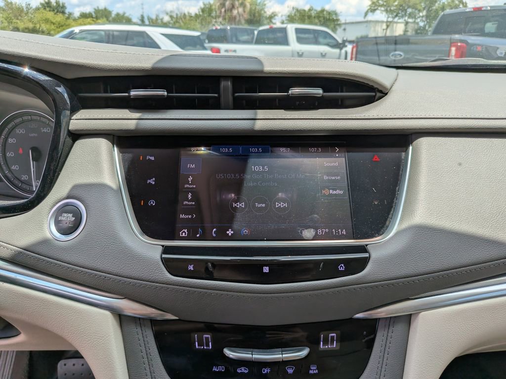 Used 2020 Cadillac XT5 Premium Luxury FWD image 22