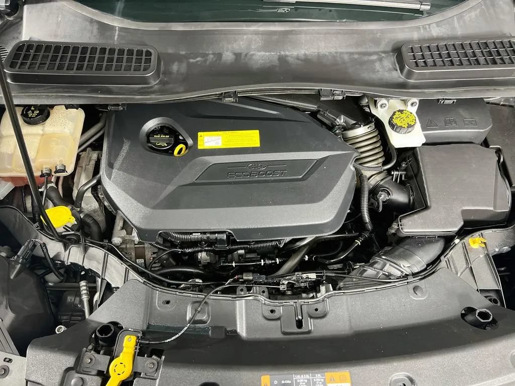 Used 2016 Ford Escape SE w/ Equipment Group 201A FWD image 28