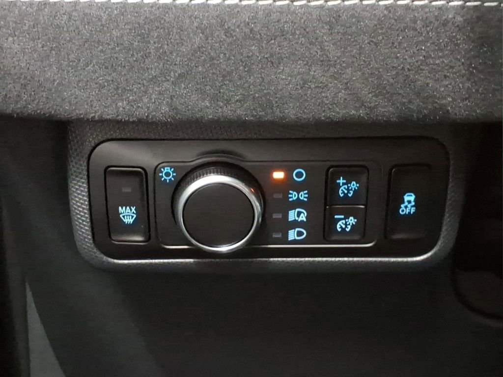 Certified 2025 Ford Mustang Mach-E GT AWD/4WD image 16