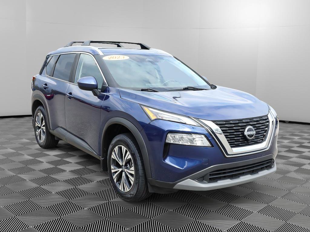 Used 2023 Nissan Rogue SV w/ SV Premium B Package image 9