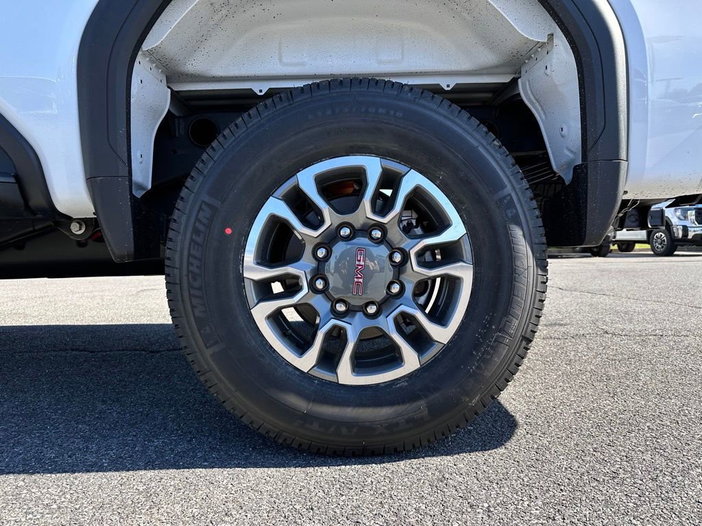 New 2026 GMC Sierra 2500 SLE w/ SLE Value Package; AWD/4WD image 40