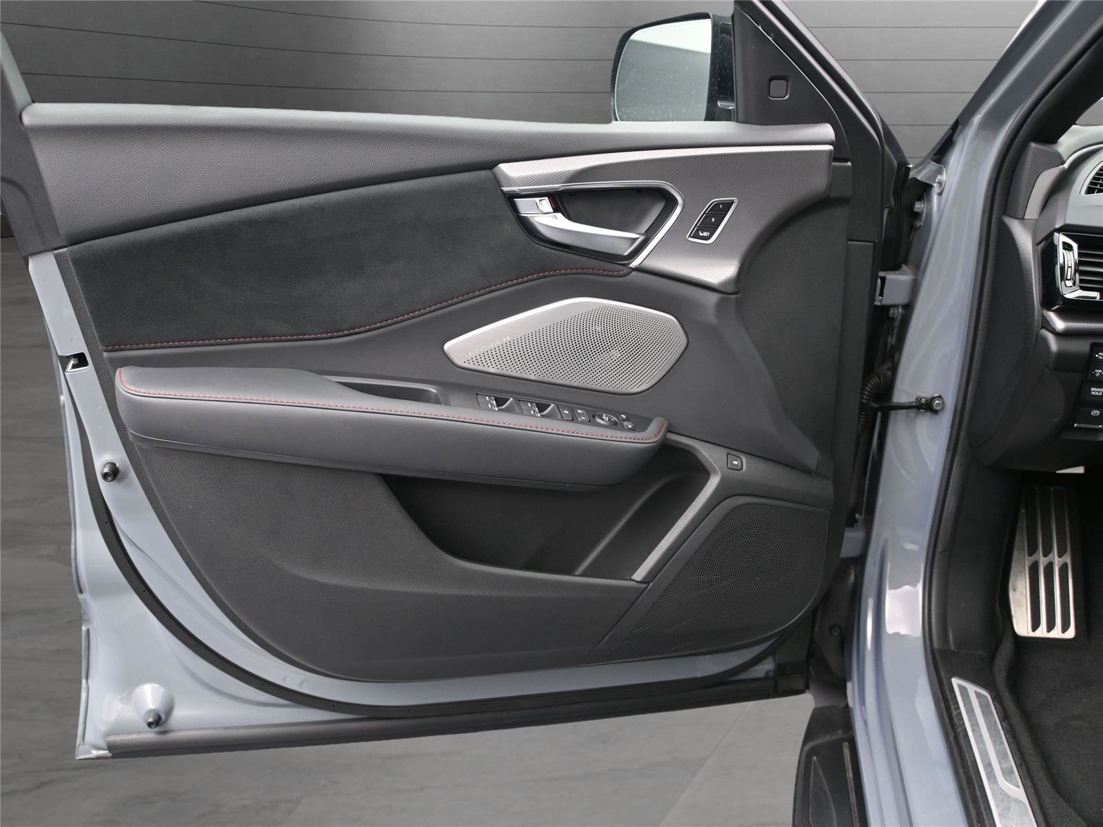 New 2025 Acura RDX A-Spec image 13