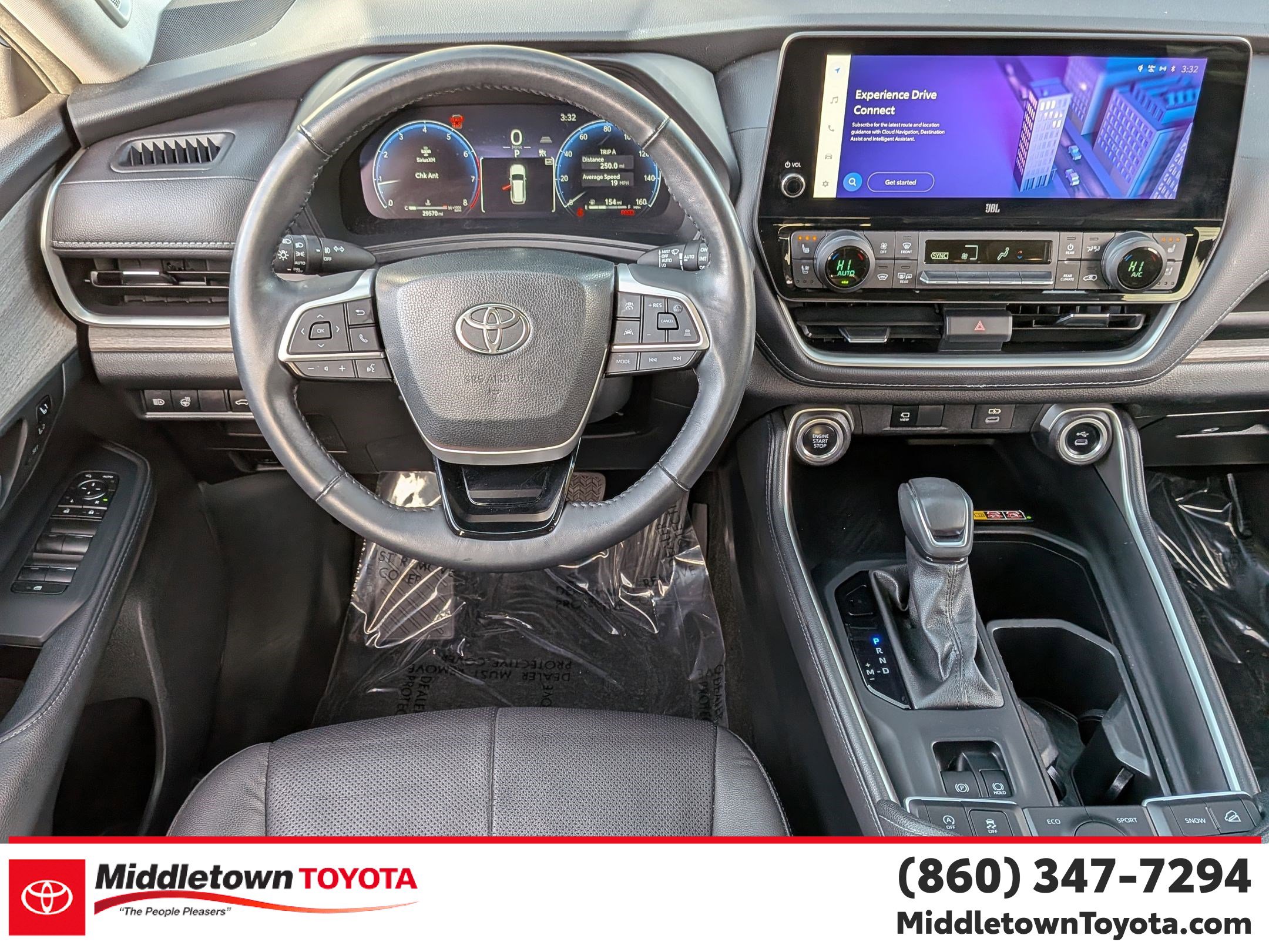 Used 2024 Toyota Grand Highlander Limited image 31