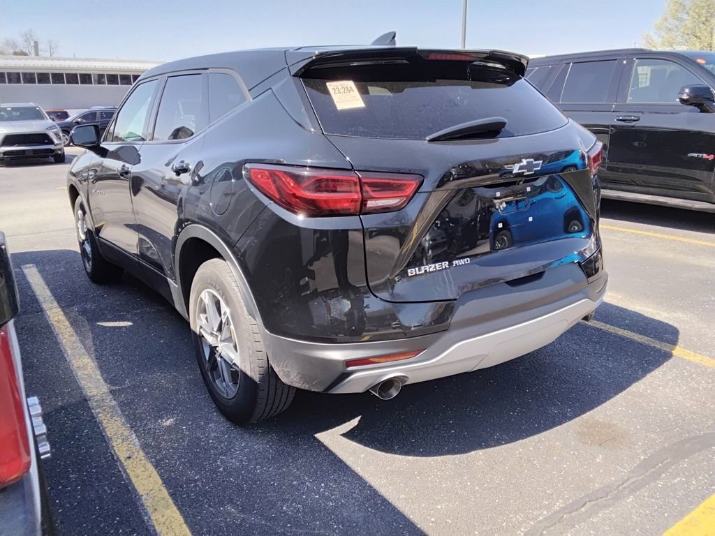 Used 2023 Chevrolet Blazer LT w/ Driver Confidence Package image 3