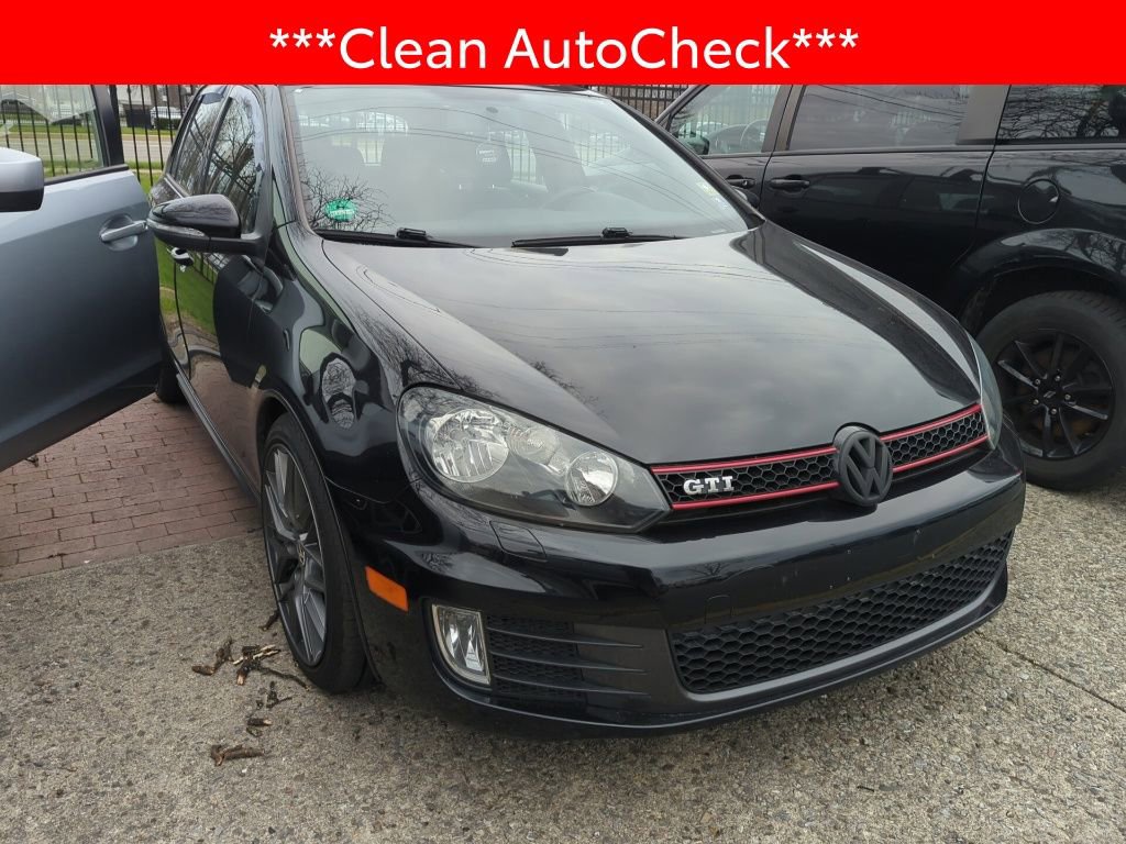 Used 2013 Volkswagen GTI Wolfsburg Edition image 3