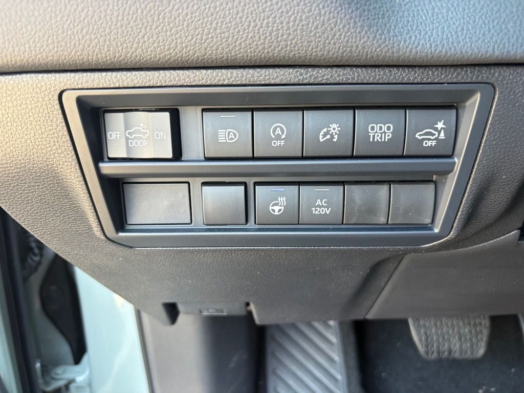 New 2026 Toyota Tundra Limited AWD/4WD image 25