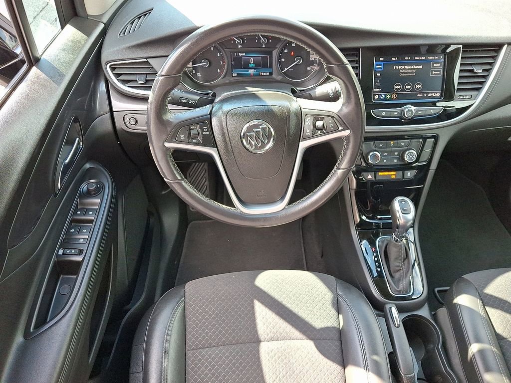 Used 2022 Buick Encore Preferred image 12