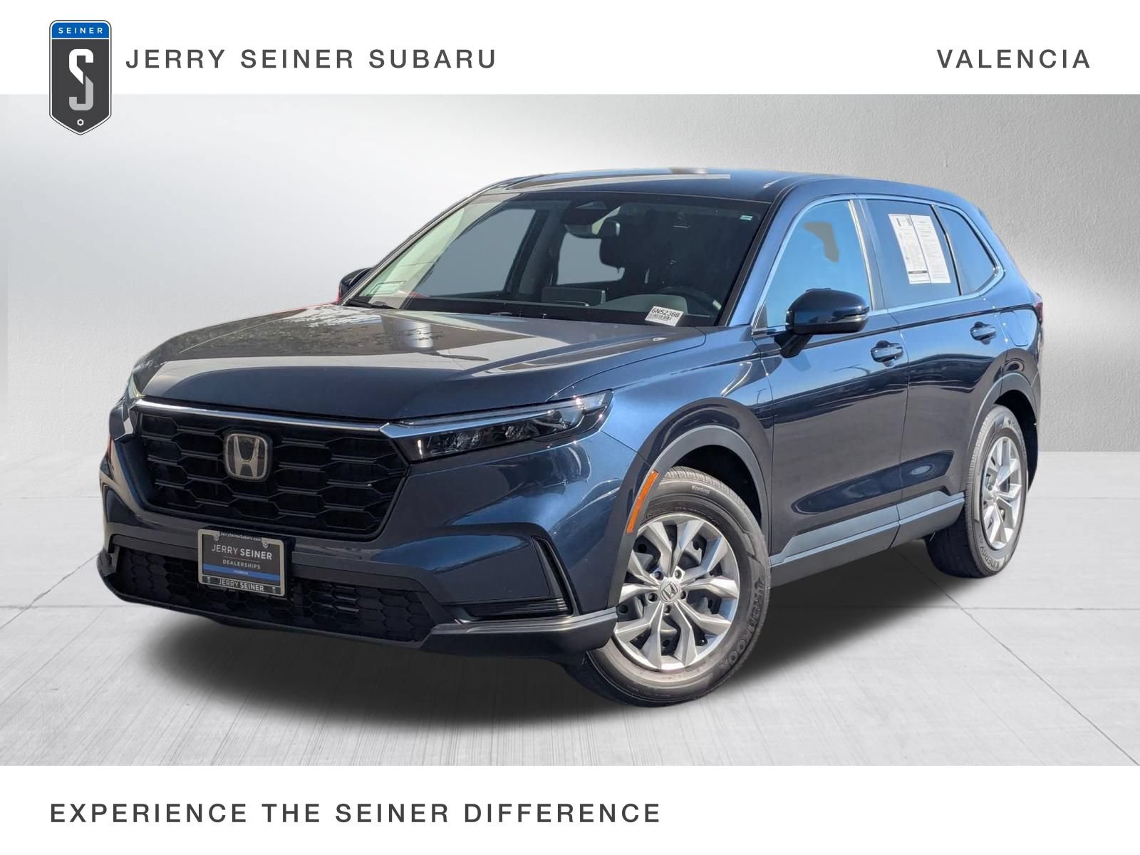 Used 2025 Honda CR-V LX image 1