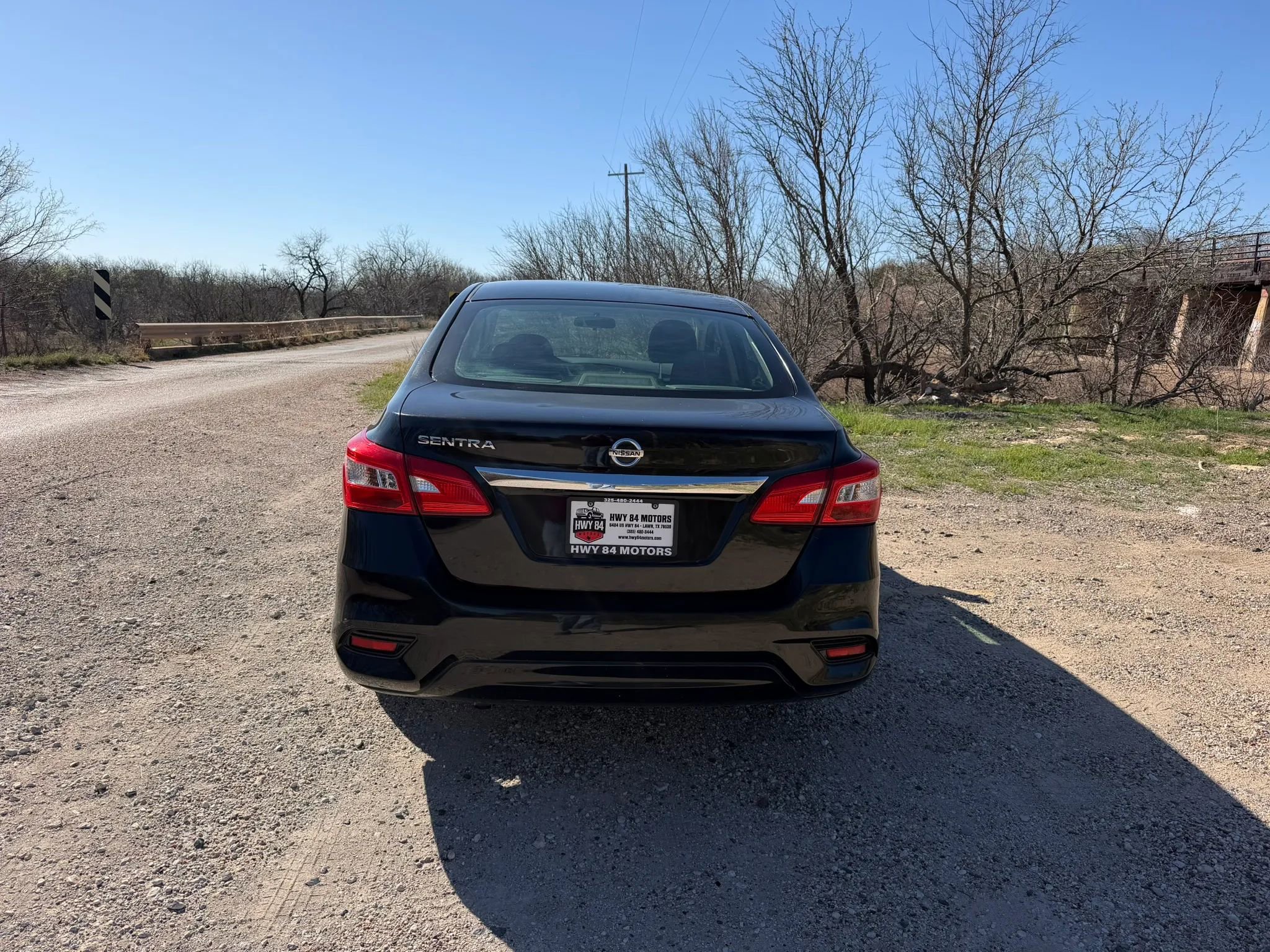 Used 2018 Nissan Sentra S FWD image 4